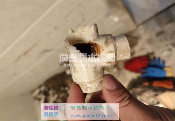 兴业引起漏水的原因有哪些？